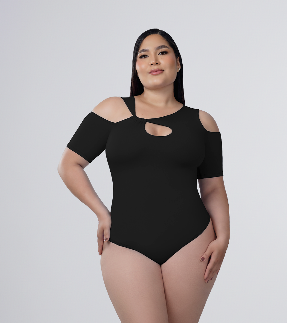 Body Control con cut out en escote Negro ⭐ Pluss